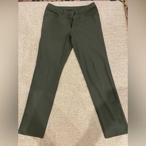 Lululemon Warpstreme Slim Fit ABC pants 32x32 Army Green